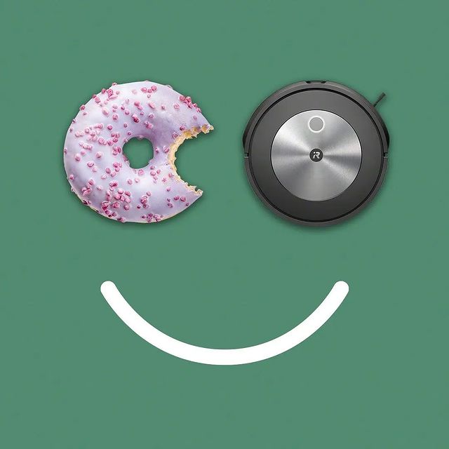 Amik igazán jókedvre deríthetnek: fánk és Roomba :) 🍩
Használd ki a hosszú hétvégét, menj ki a szabadba, a robotporszívód majd serénykedik helyetted

#hosszúhétvége #roomba #robotporszívó #irobot #soyoucanhuman #tisztaotthon #irobotfamily